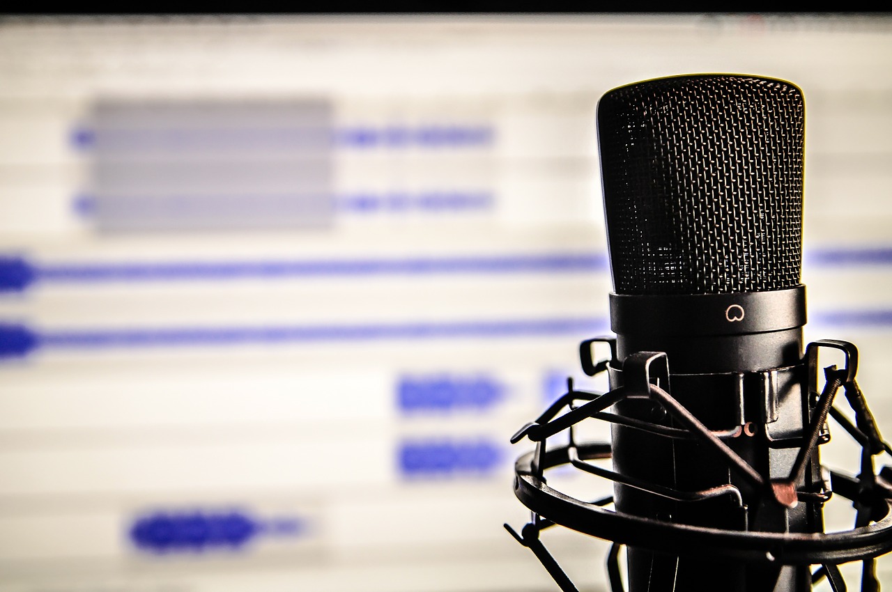 benefits of podcasting for business